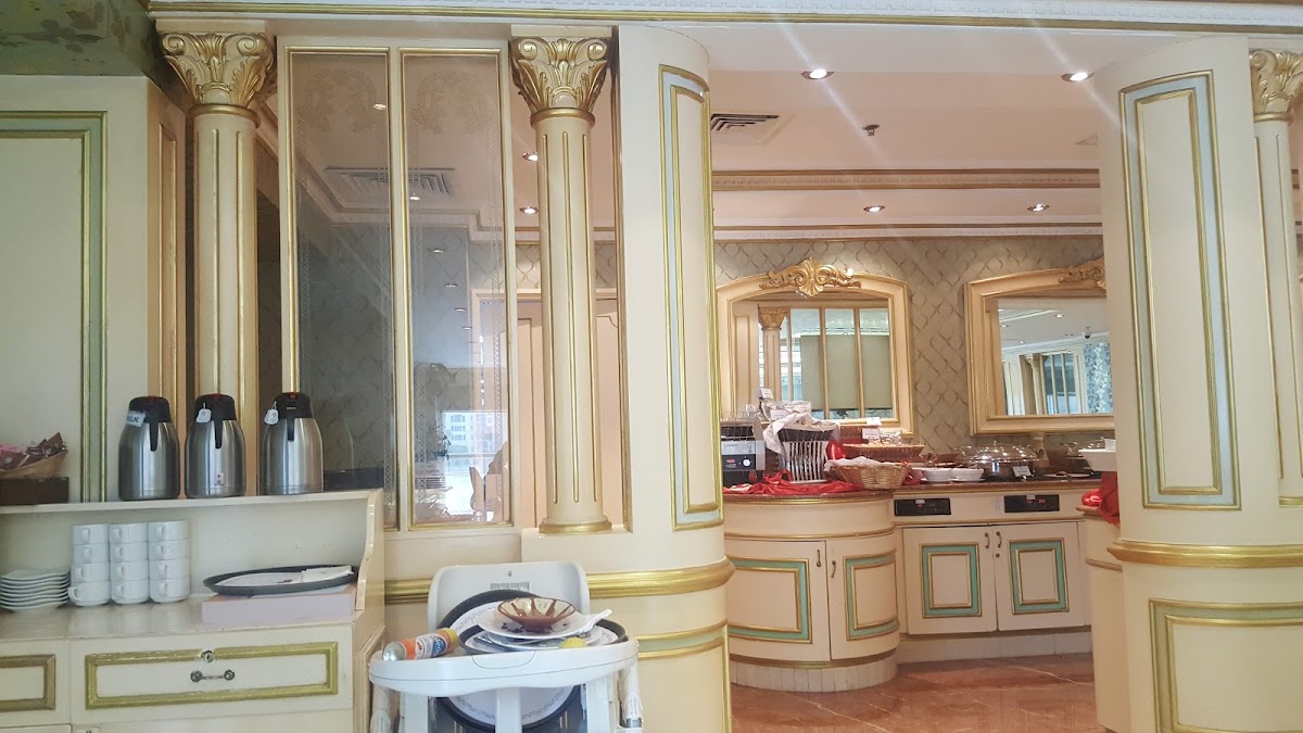 Moscow Hotel 5
