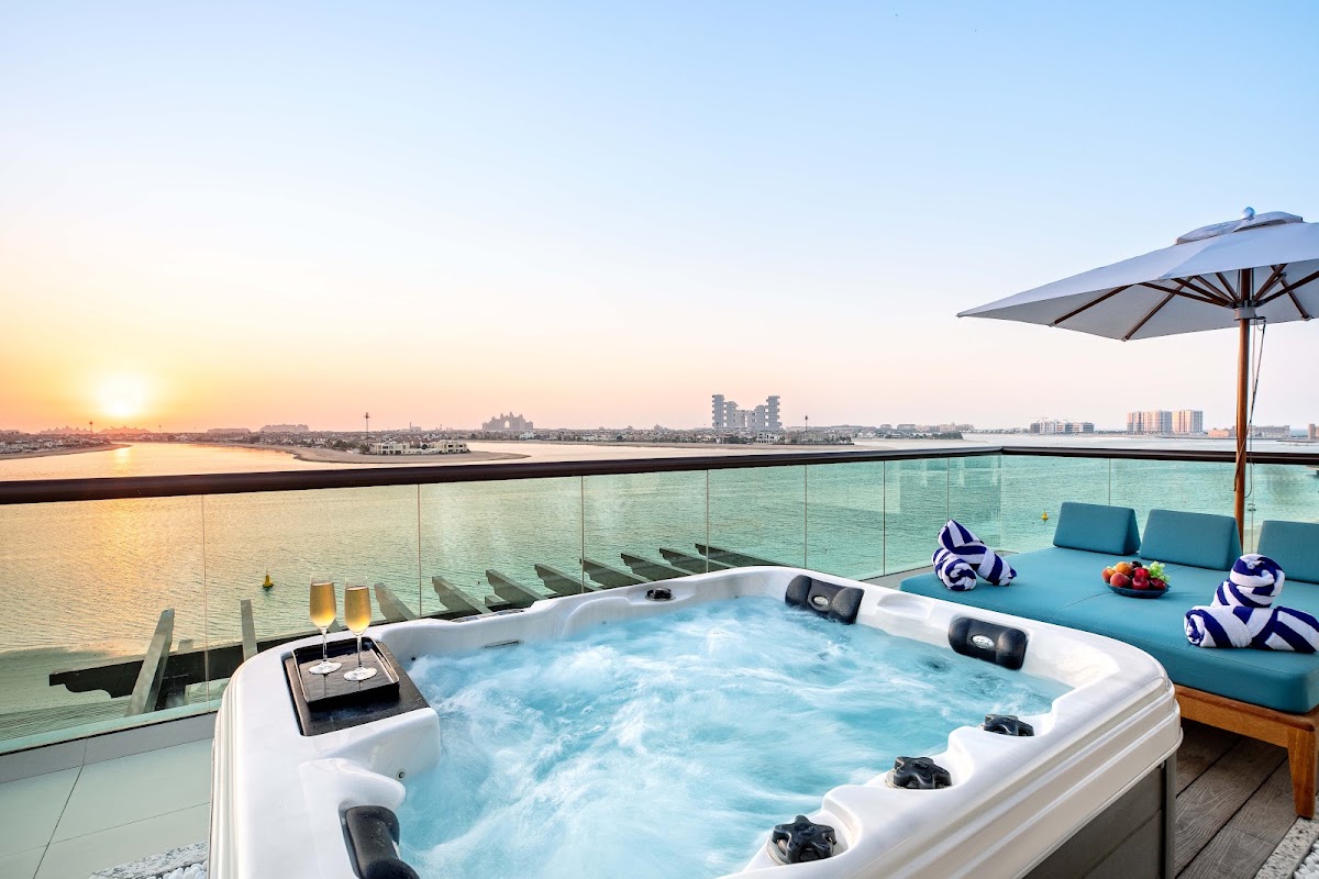 Taj Exotica Resort & Spa, The Palm, Dubai 3