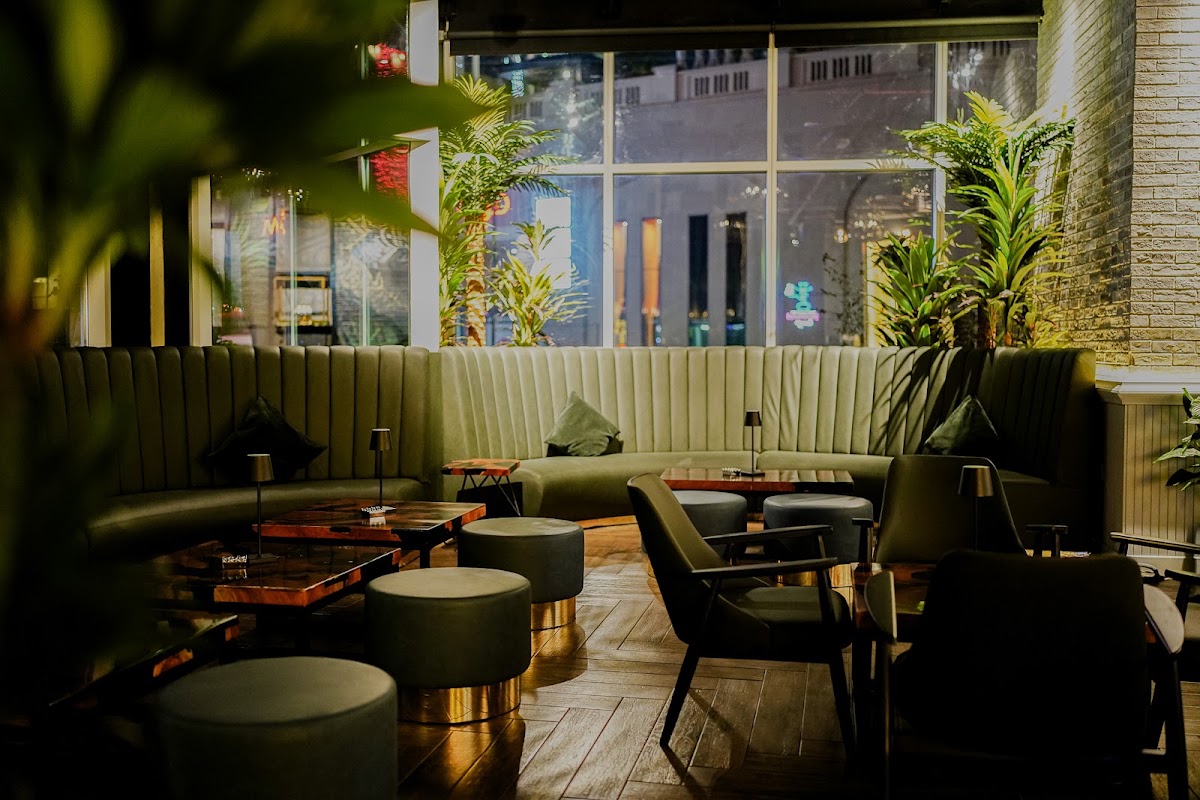 Senecio Restaurant & Lounge 5