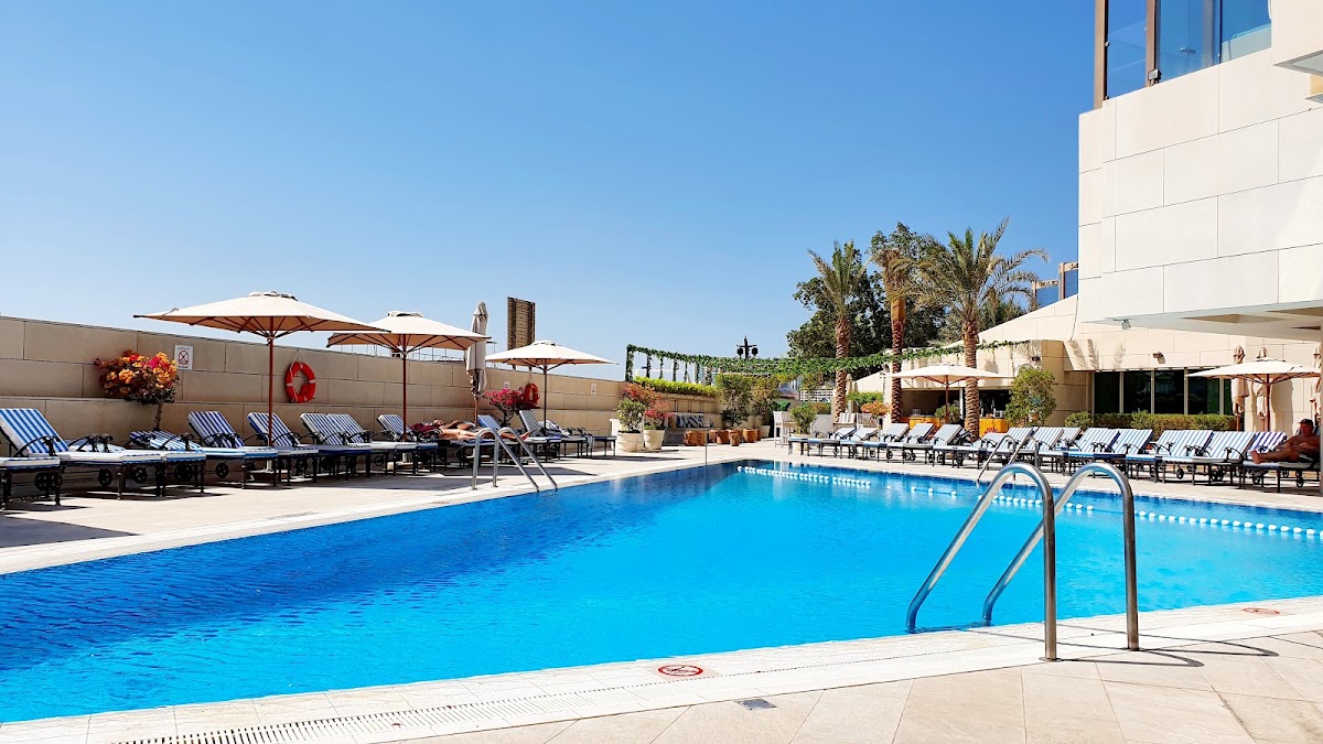Sheraton Dubai Creek Hotel & Towers 3