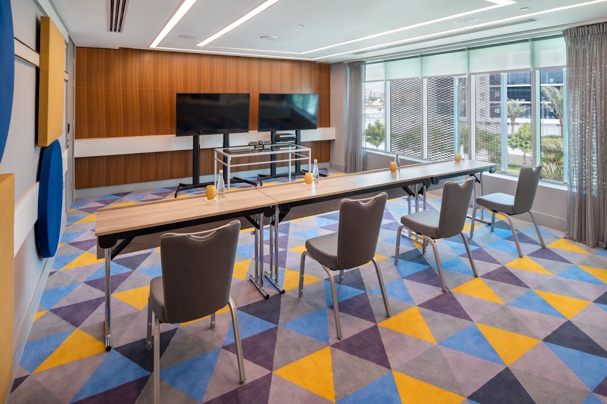 Meetings & Events by Radisson RED Hotel Dubai Silicon Oasis 4