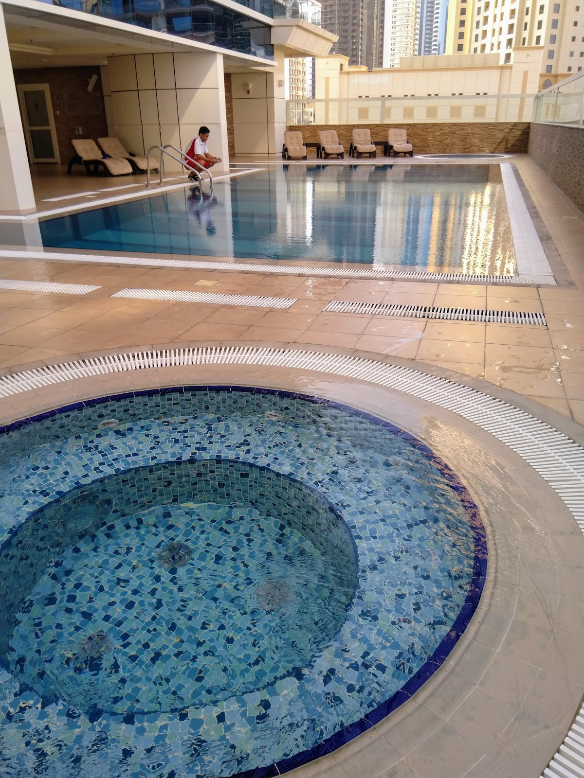 Barcelo Residences Dubai Marina 3