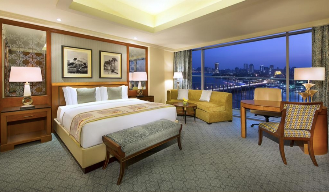 The Ritz-Carlton, Dubai 2