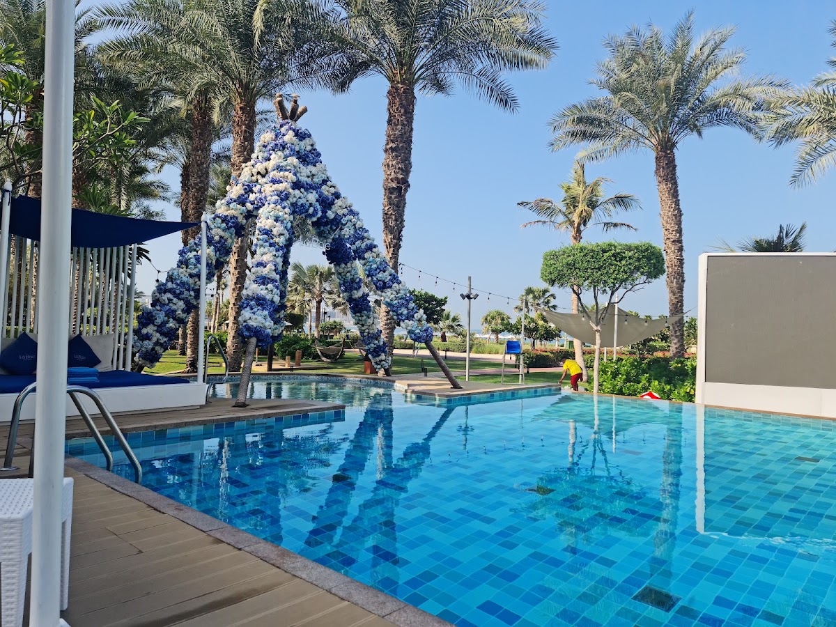 The Ritz-Carlton, Dubai 3