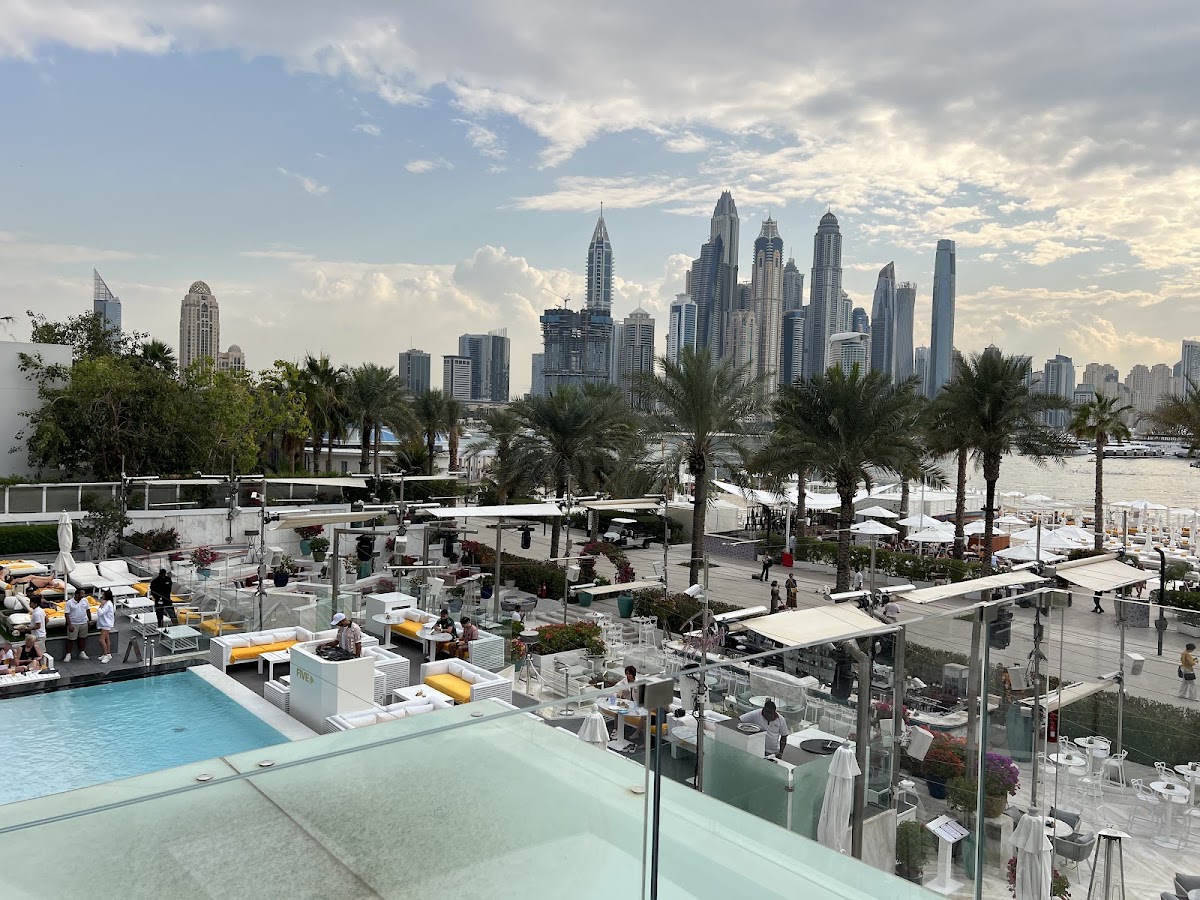 Beach by FIVE | FIVE Palm Jumeirah 4
