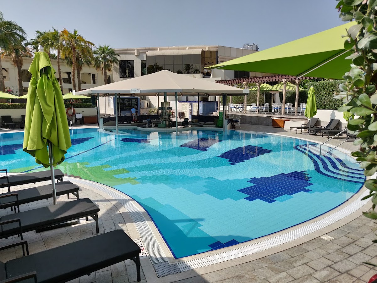 Le Méridien Dubai Hotel & Conference Centre 3
