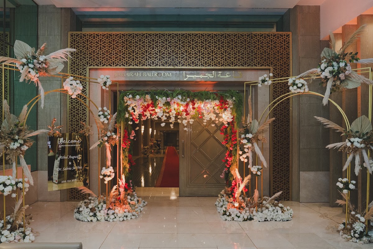 Raj Events, Wedding Services ,Wedding Stage Decoration, Wedding Planner ,AV Supply & Photography 3