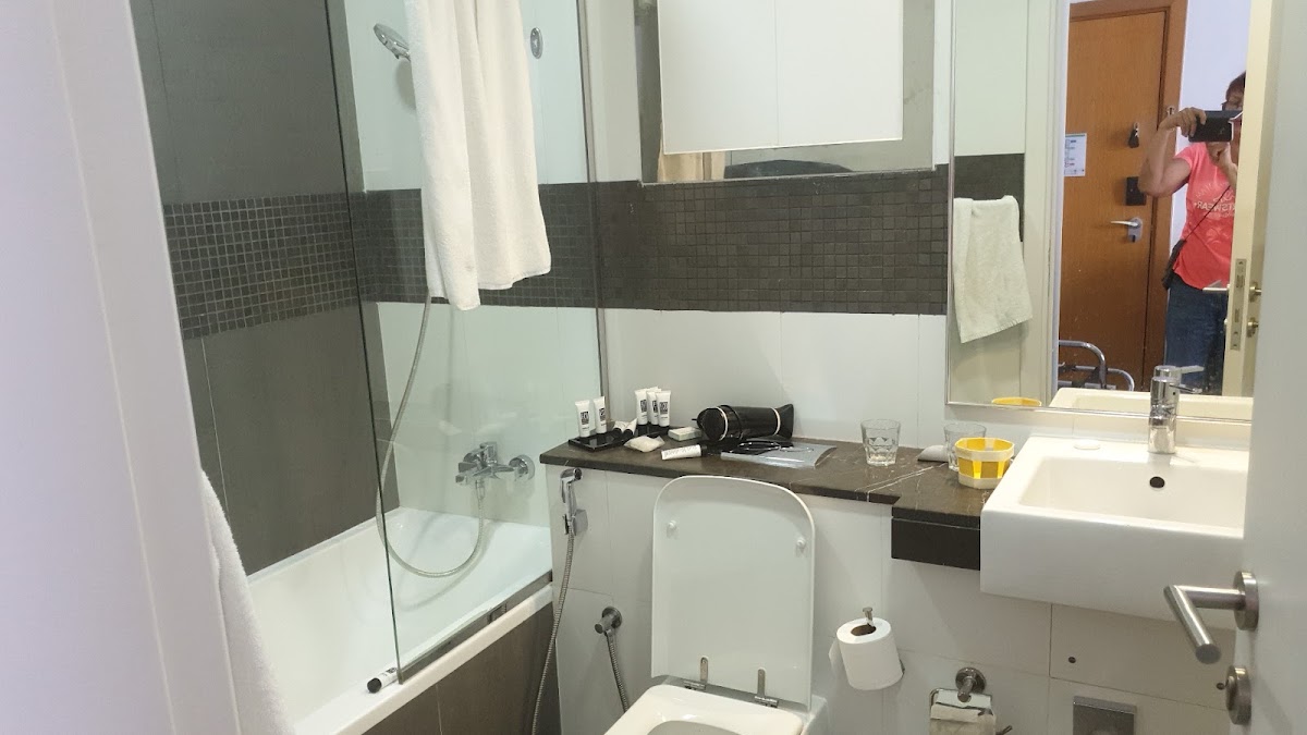 The First Collection Marina, Dubai, a Tribute Portfolio Hotel 4