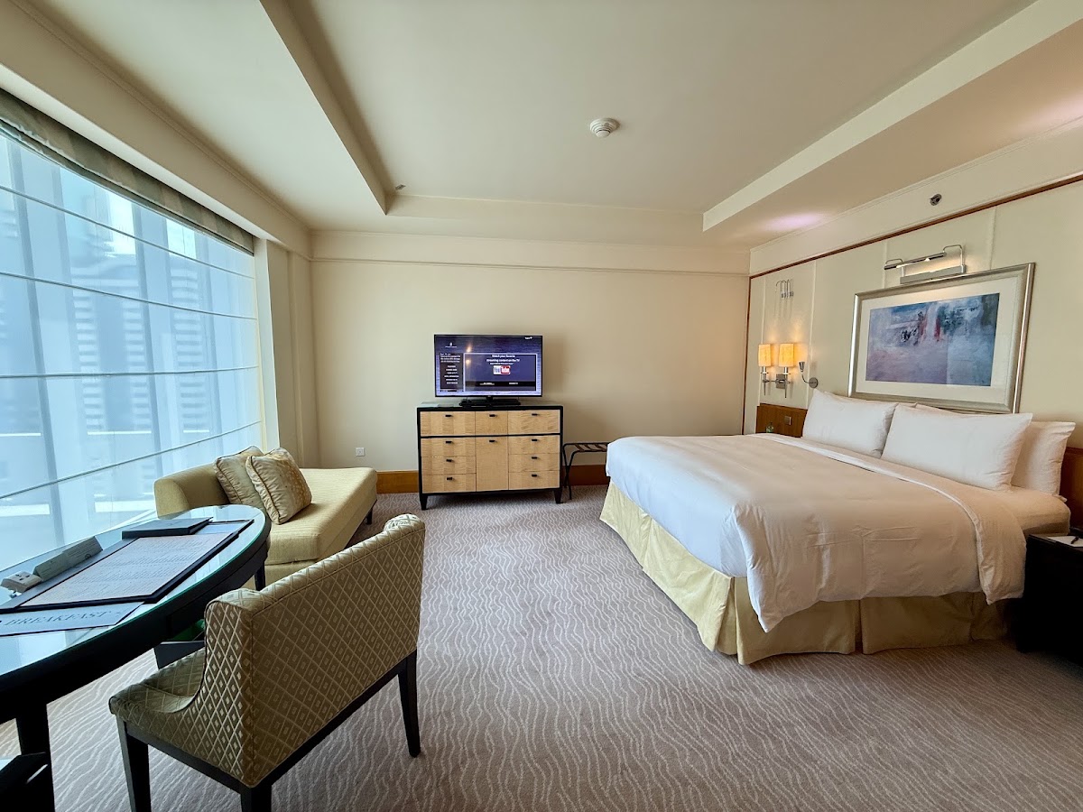 The Ritz-Carlton, Dubai International Financial Centre 2
