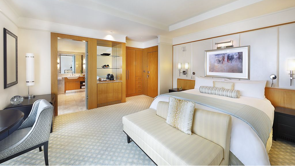 The Ritz-Carlton, Dubai International Financial Centre 5