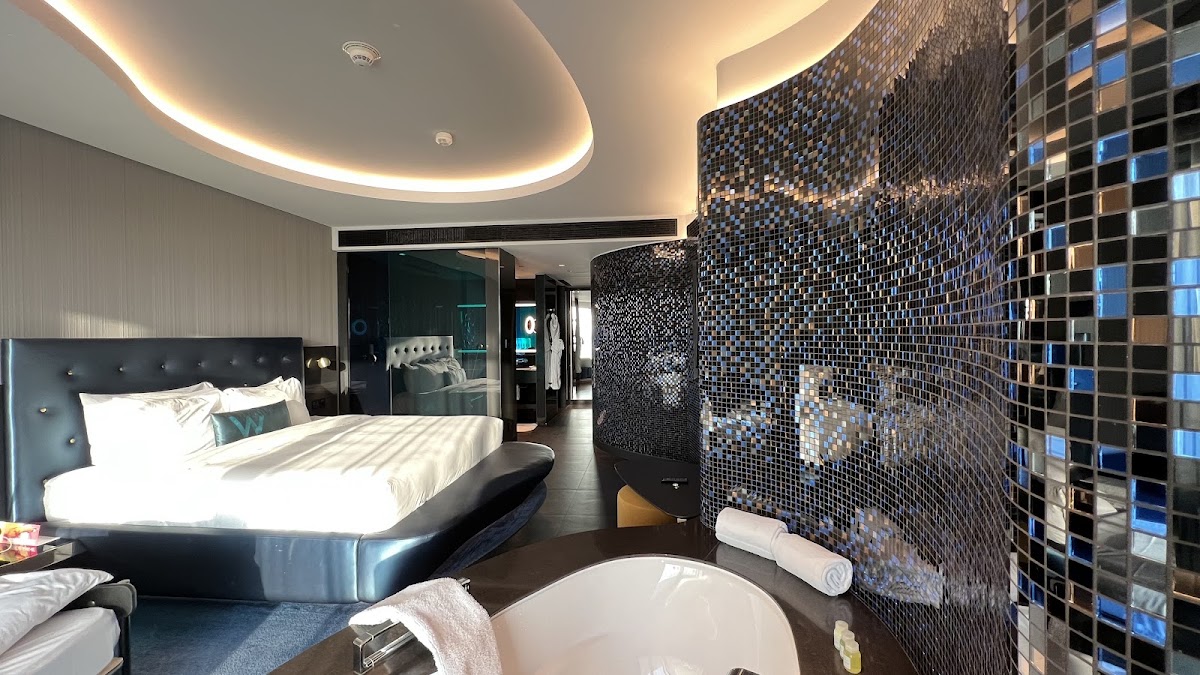 W Dubai - The Palm 4