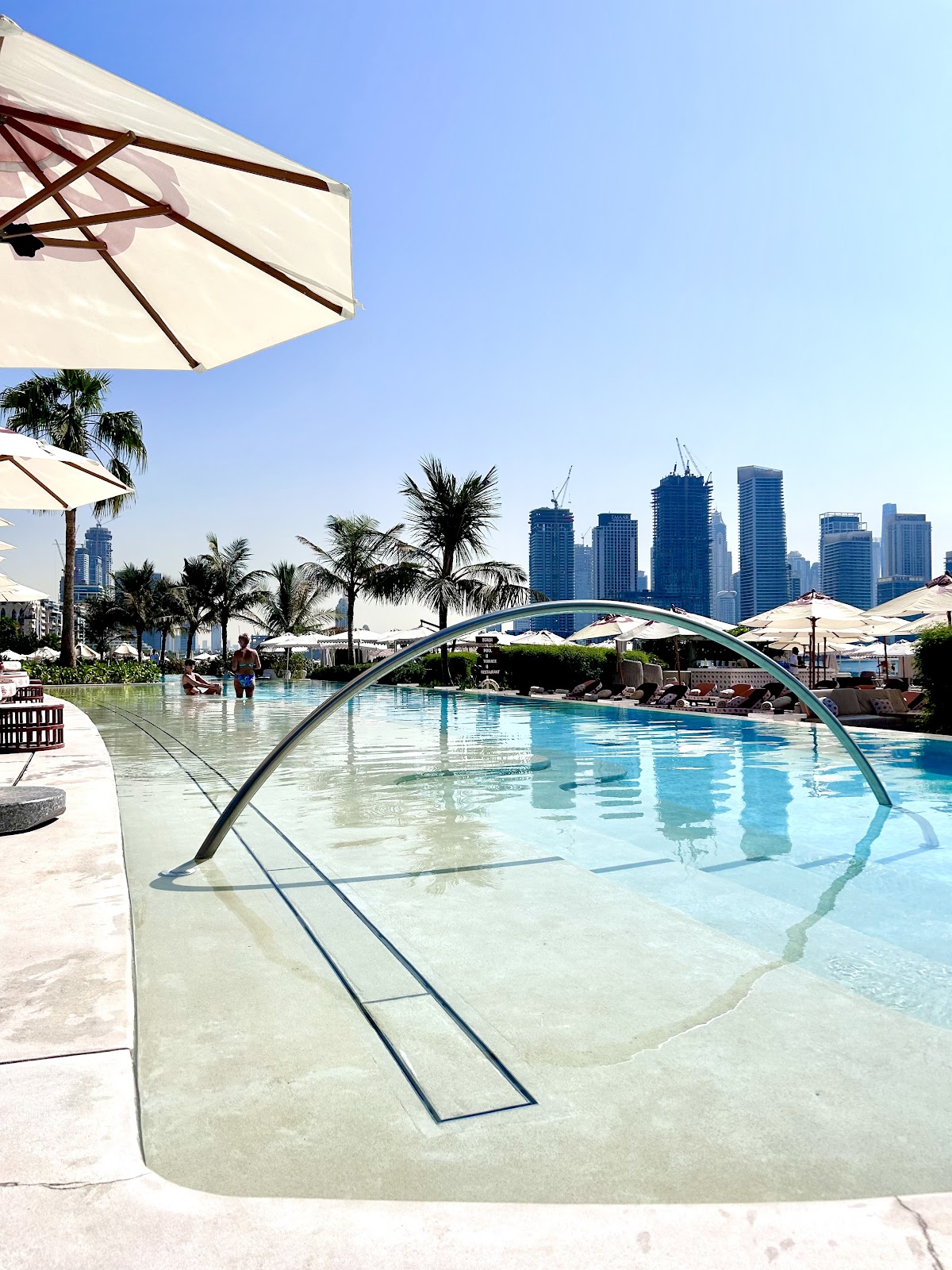 Eva Beach Club 4