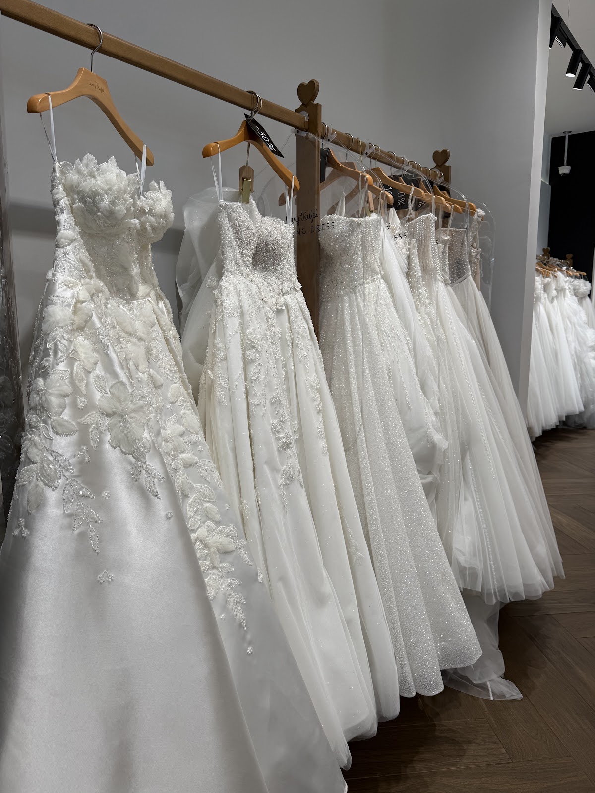 Wedding boutique — Mary Trufel 3